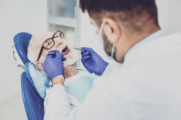 Best Broken Tooth Emergency  in Wyandanch, NY